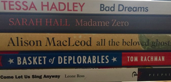 DgCgVz8W0AAdwzh.jpg-large